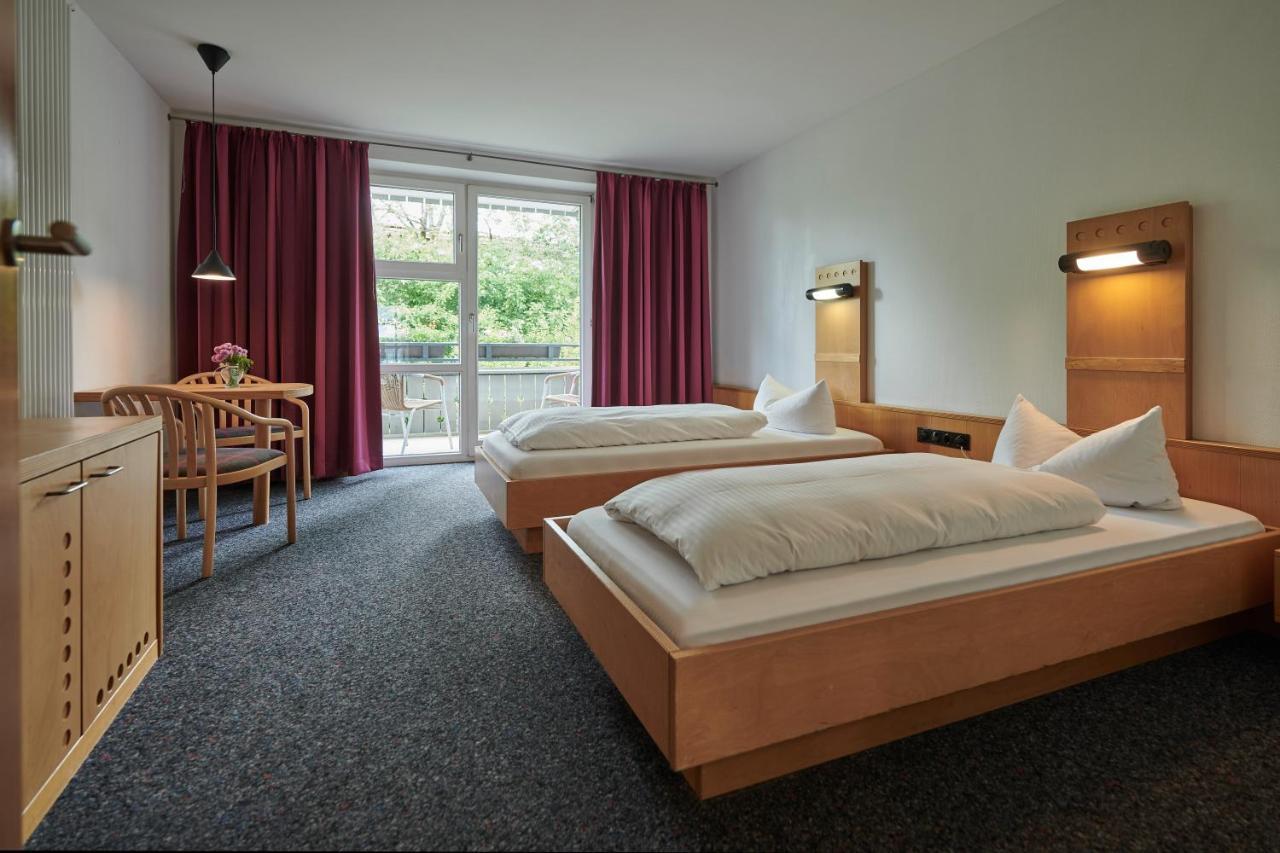 Hotel Bannwaldsee ฮาลเบลค ภายนอก รูปภาพ