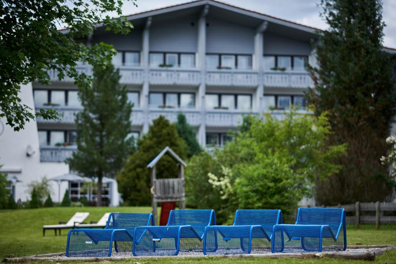 Hotel Bannwaldsee ฮาลเบลค ภายนอก รูปภาพ