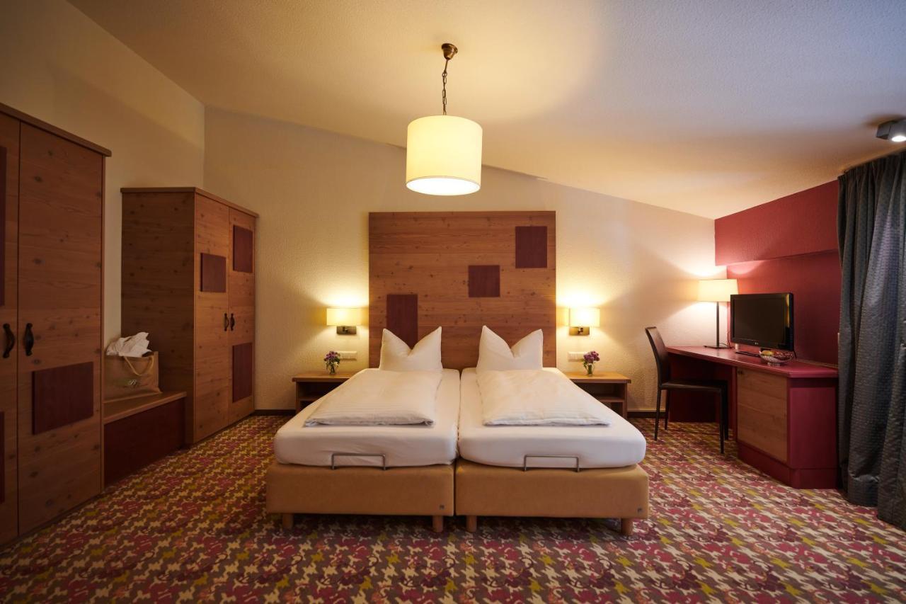 Hotel Bannwaldsee ฮาลเบลค ภายนอก รูปภาพ