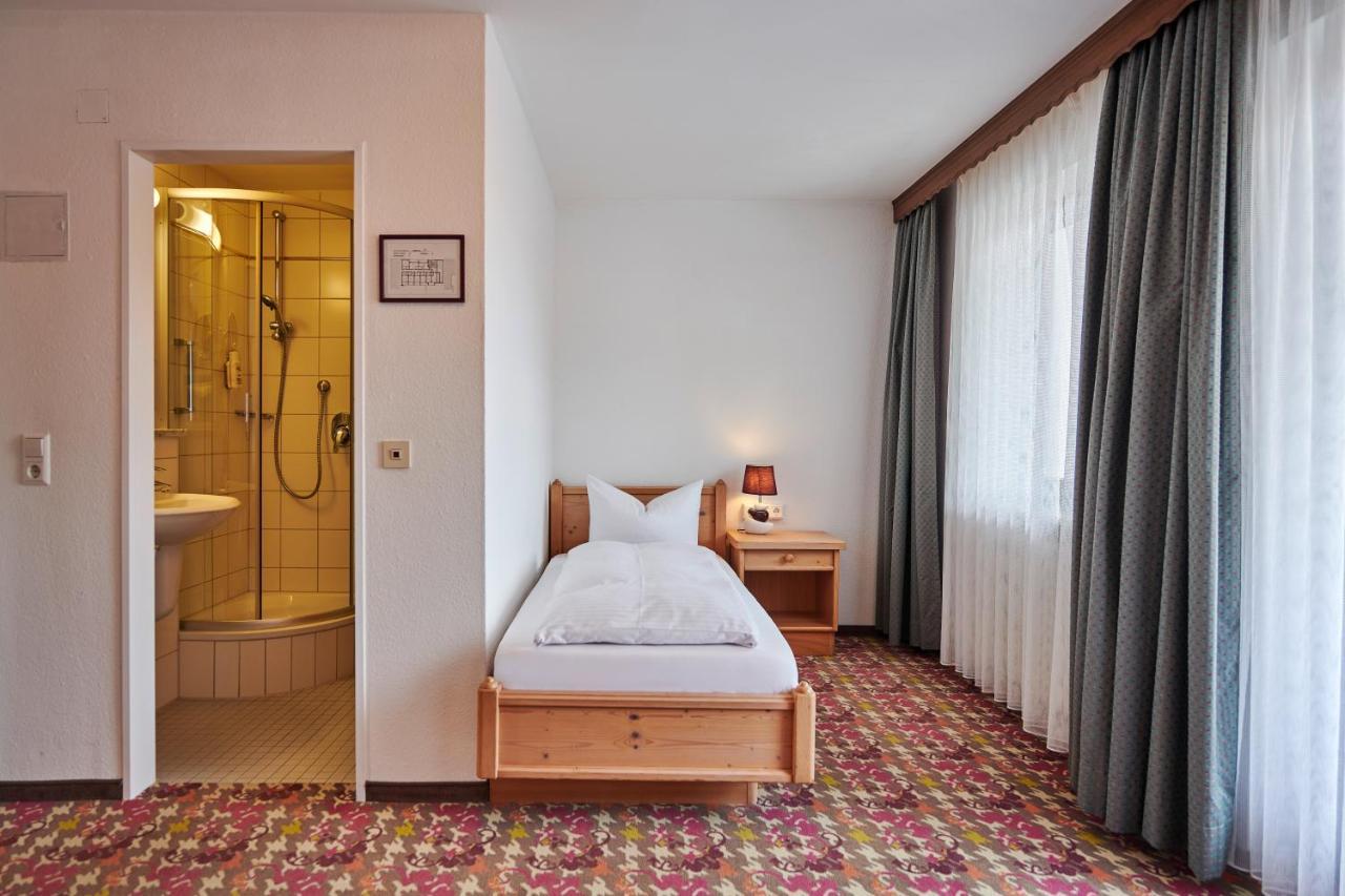 Hotel Bannwaldsee ฮาลเบลค ภายนอก รูปภาพ