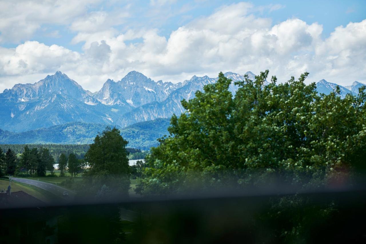 Hotel Bannwaldsee ฮาลเบลค ภายนอก รูปภาพ