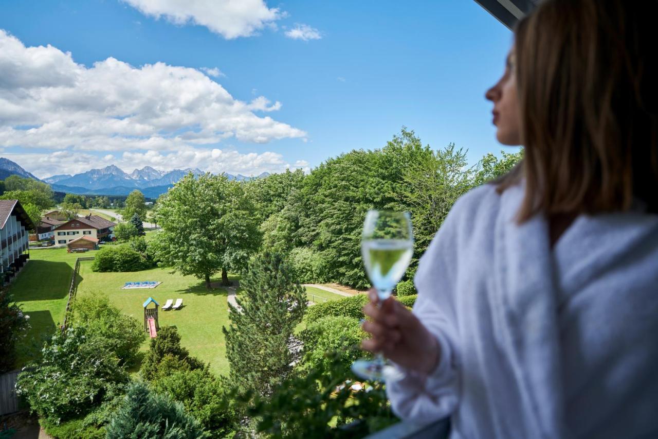 Hotel Bannwaldsee ฮาลเบลค ภายนอก รูปภาพ