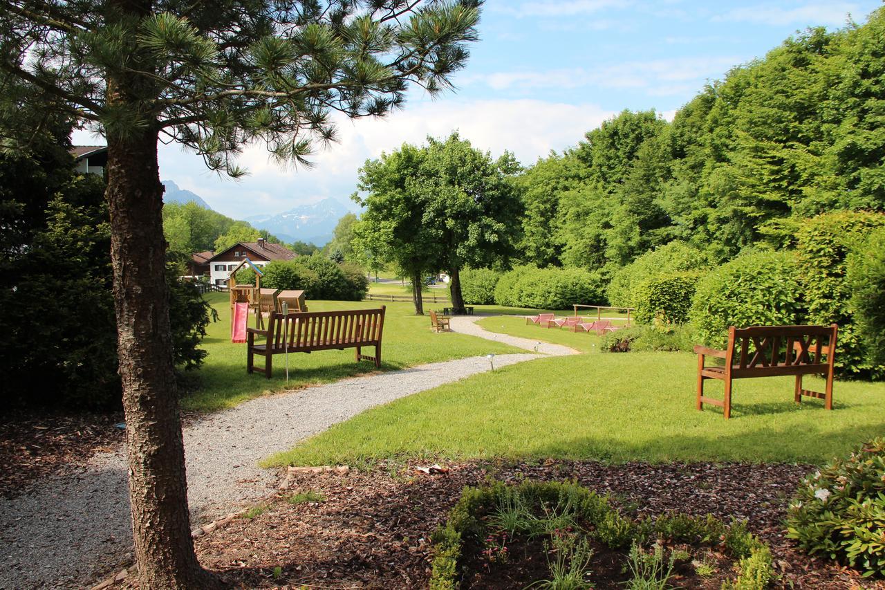 Hotel Bannwaldsee ฮาลเบลค ภายนอก รูปภาพ